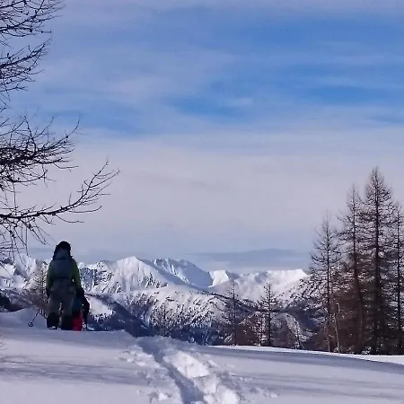 Quarto em Acomodações Particulares Dans Le Chaffaut-Saint-Jurson