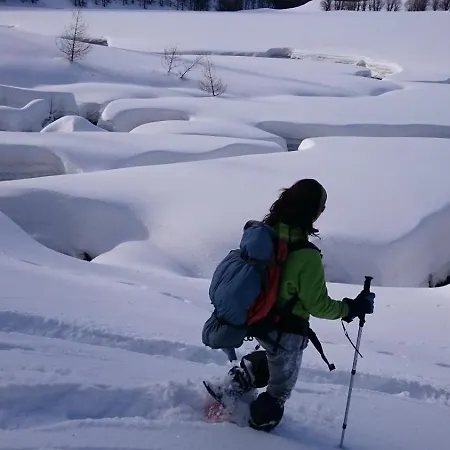 Dans Quarto em Acomodações Particulares Le Chaffaut-Saint-Jurson