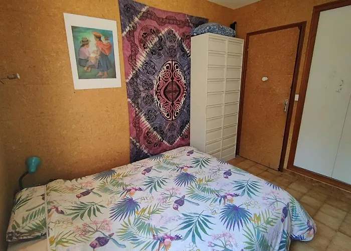 Dans Le Chaffaut-Saint-Jurson